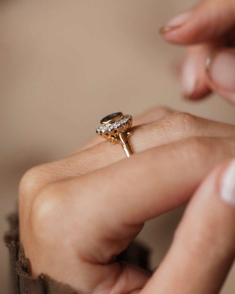 Edie Vintage 18ct Gold Sapphire & Diamond Cluster Ring