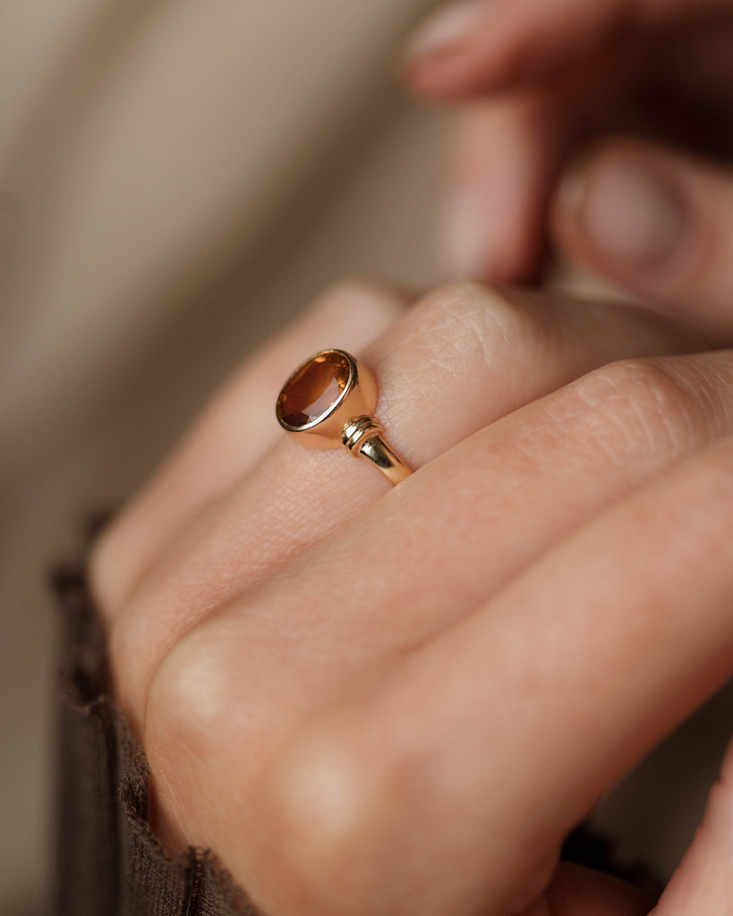 Elma Vintage 9ct Gold Citrine Single Stone Ring