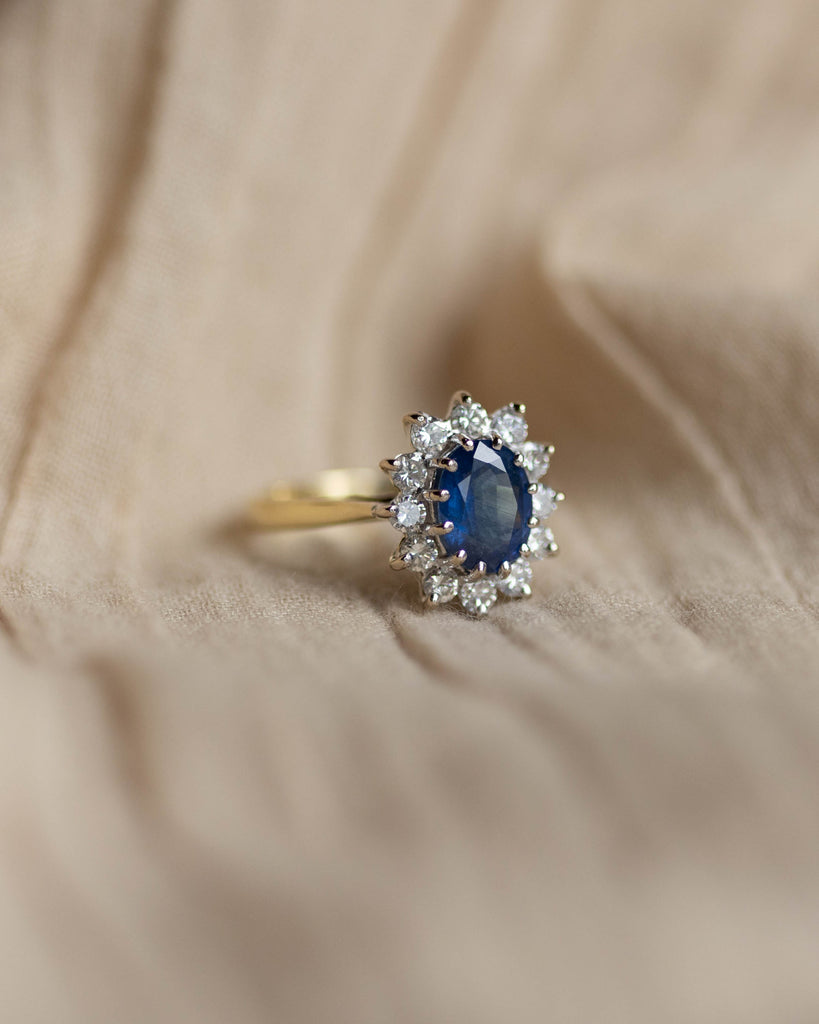 Irena Vintage 18ct Gold Sapphire & Diamond Cluster Ring