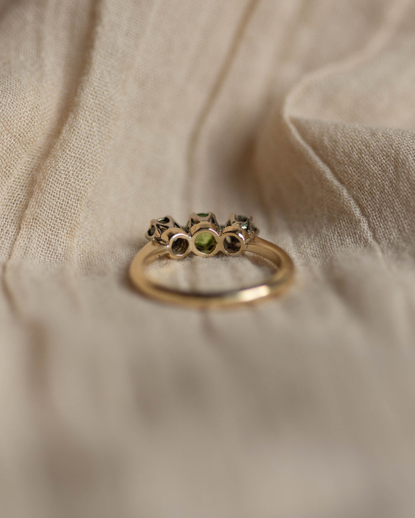 Christiane Vintage 18ct Gold Peridot & Diamond Trilogy Ring