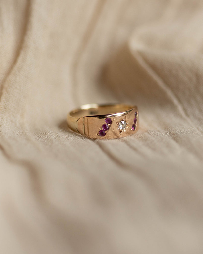 Hildegard Antique 9ct Gold Star Set Diamond & Ruby Band Ring