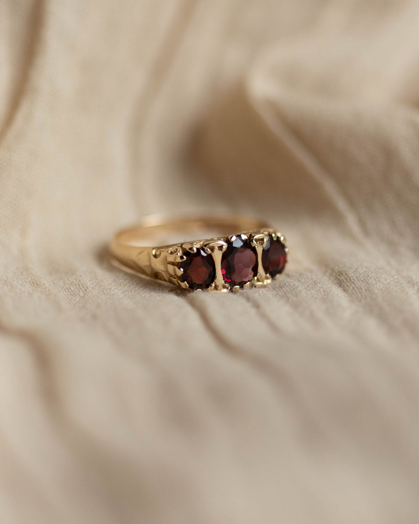 Harriet 1975 Vintage 9ct Gold Garnet Trilogy Ring
