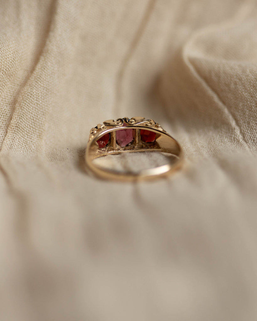 Harriet 1975 Vintage 9ct Gold Garnet Trilogy Ring