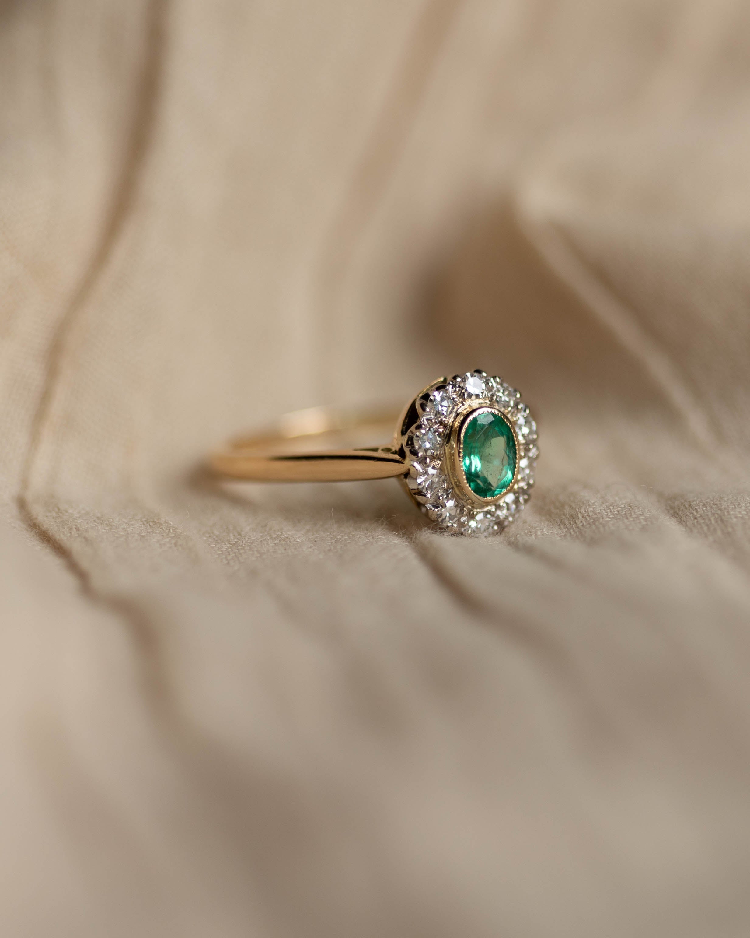 Natalia 1981 Vintage 18ct Gold Emerald & Diamond Cluster Ring