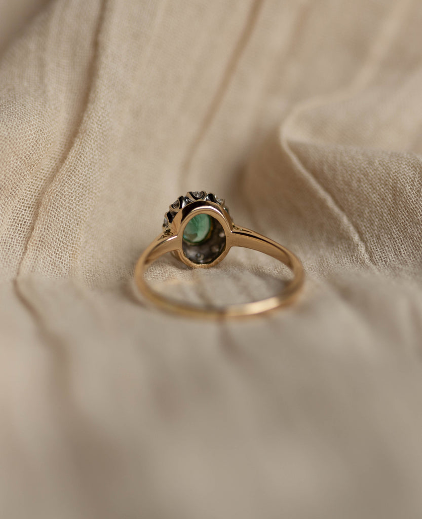 Natalia 1981 Vintage 18ct Gold Emerald & Diamond Cluster Ring