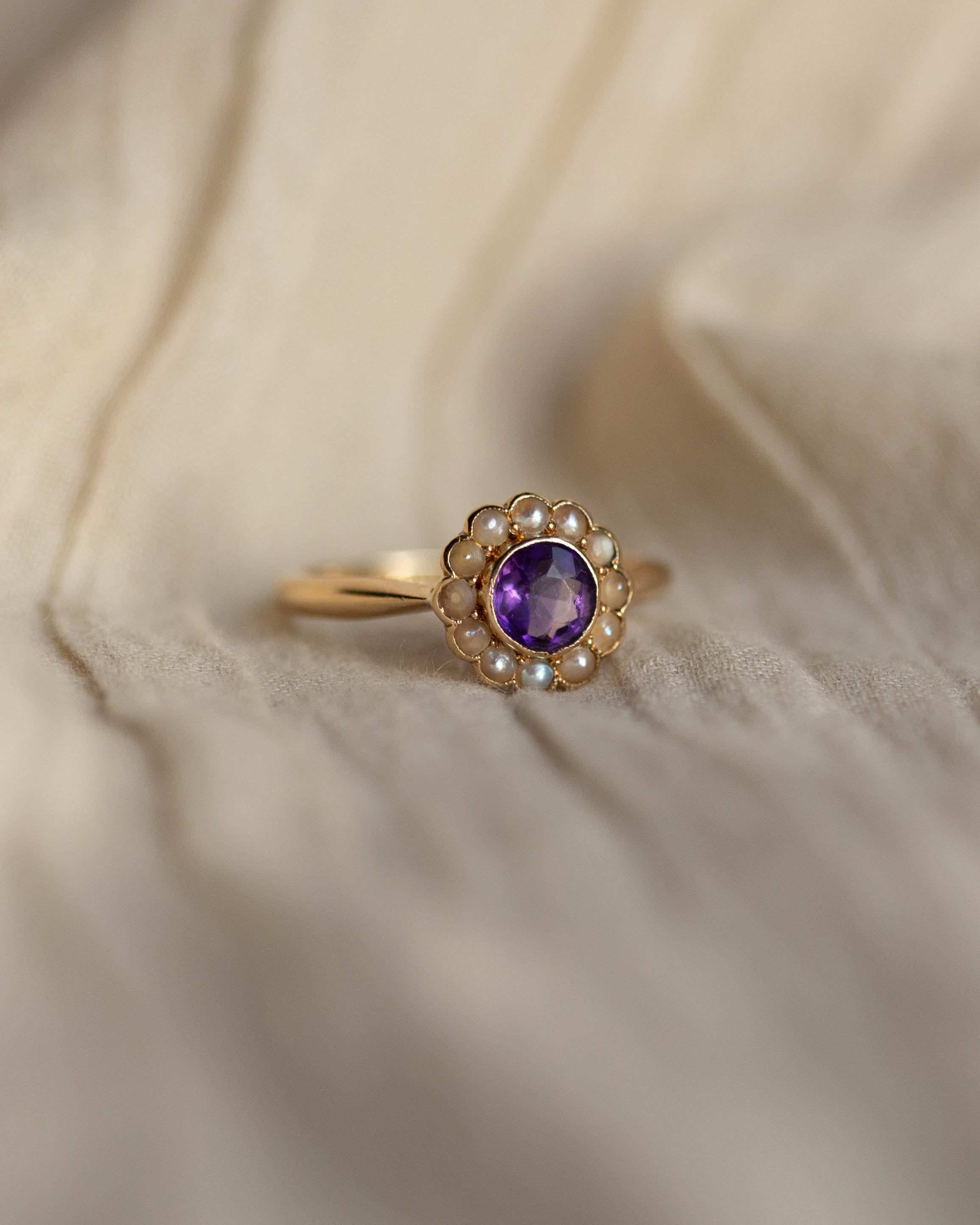 Eugenia 1938 Vintage 9ct Gold Amethyst & Pearl Daisy Cluster Ring