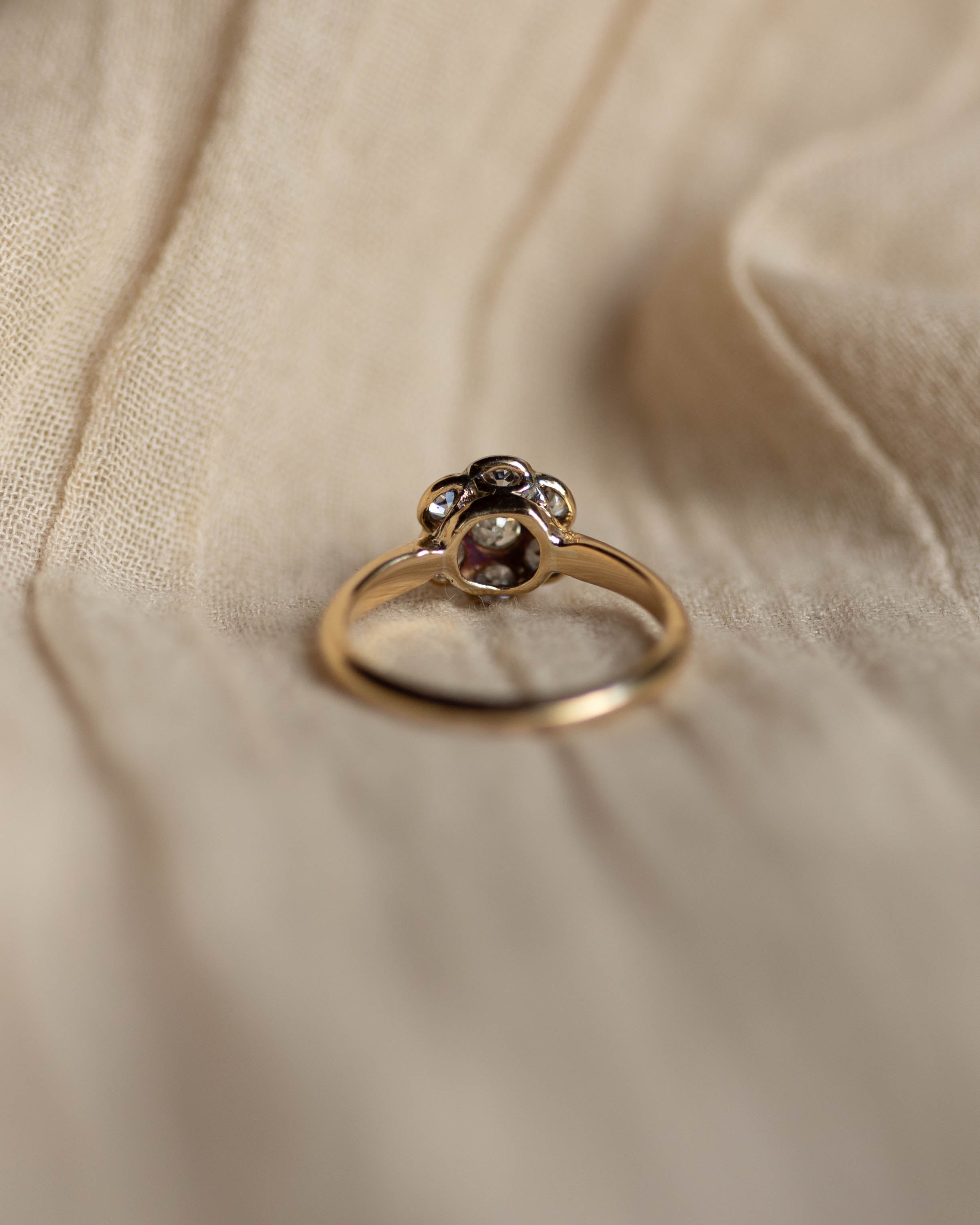 Editha Antique 18ct Gold Diamond Daisy Cluster Ring