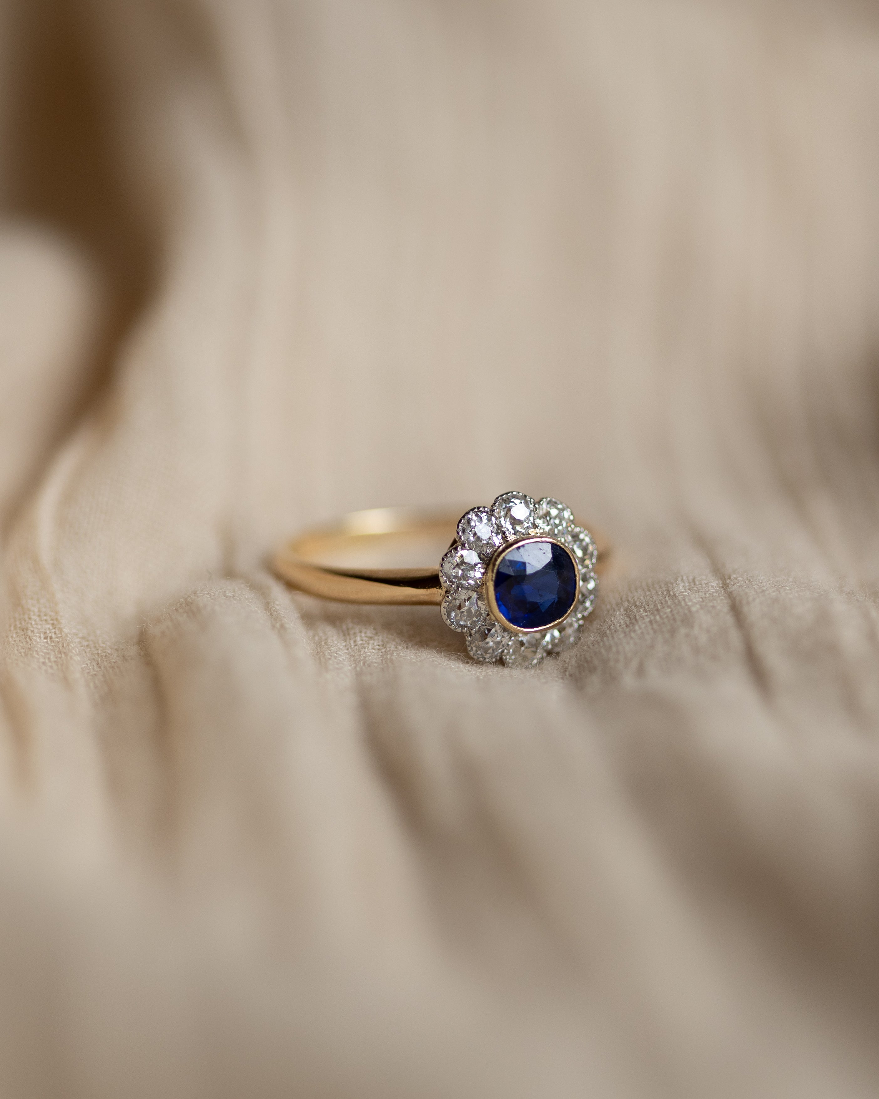 Marguerite Antique Edwardian 18ct Gold Sapphire & Diamond Cluster Ring