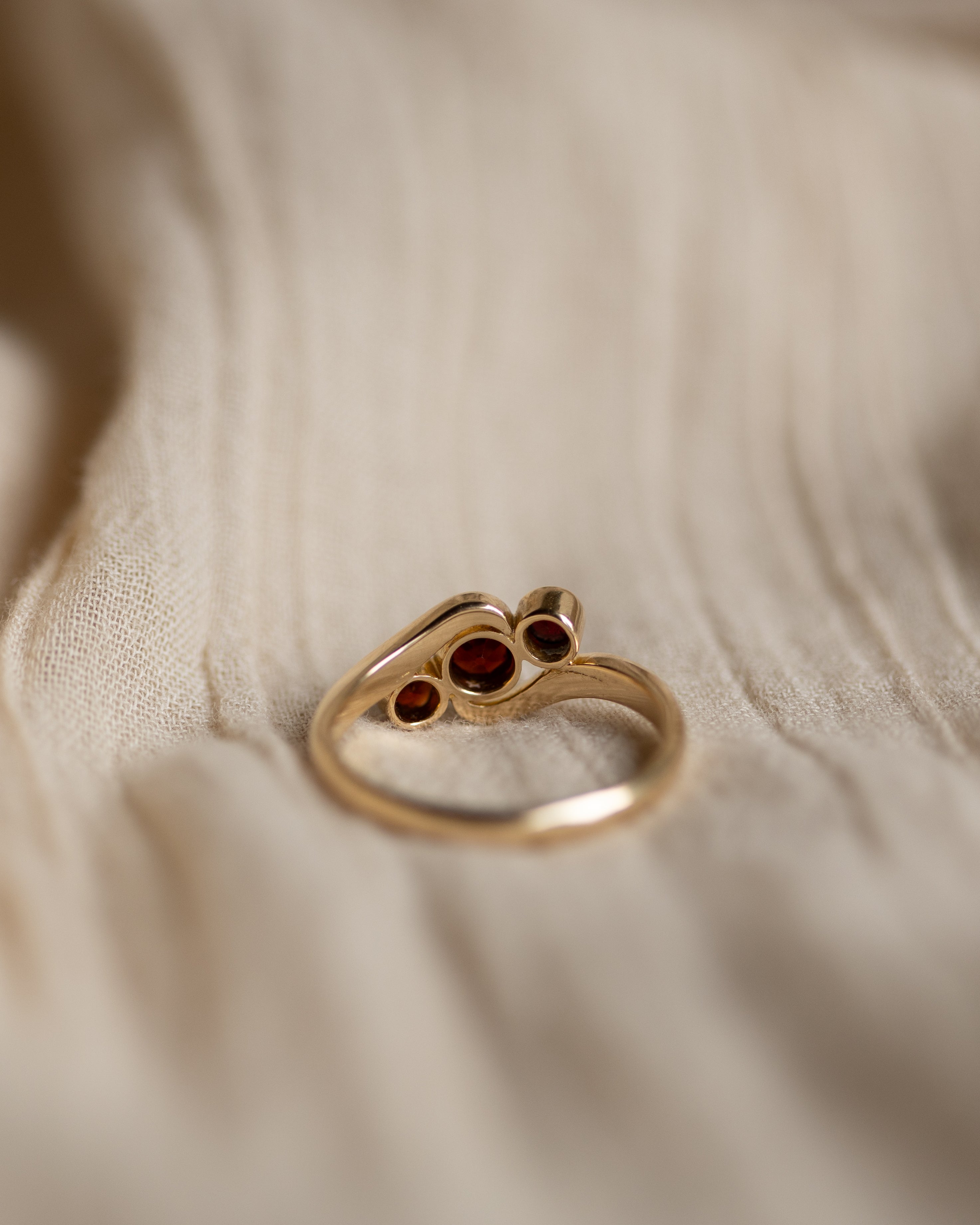 Bathsheba 1915 Antique 18ct Gold Garnet Trilogy Ring