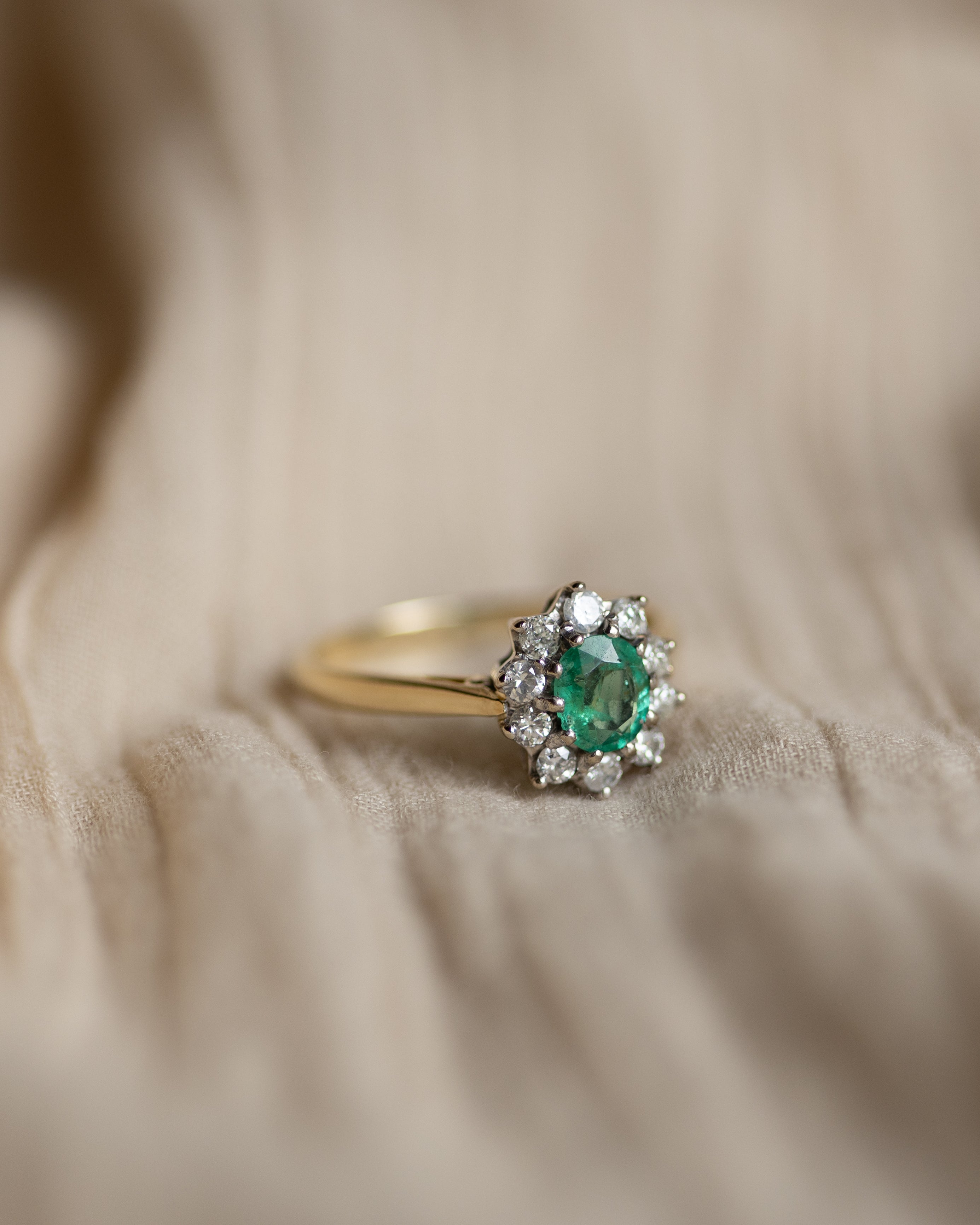 Prudence 1979 Vintage 18ct Gold Emerald & Diamond Cluster Ring