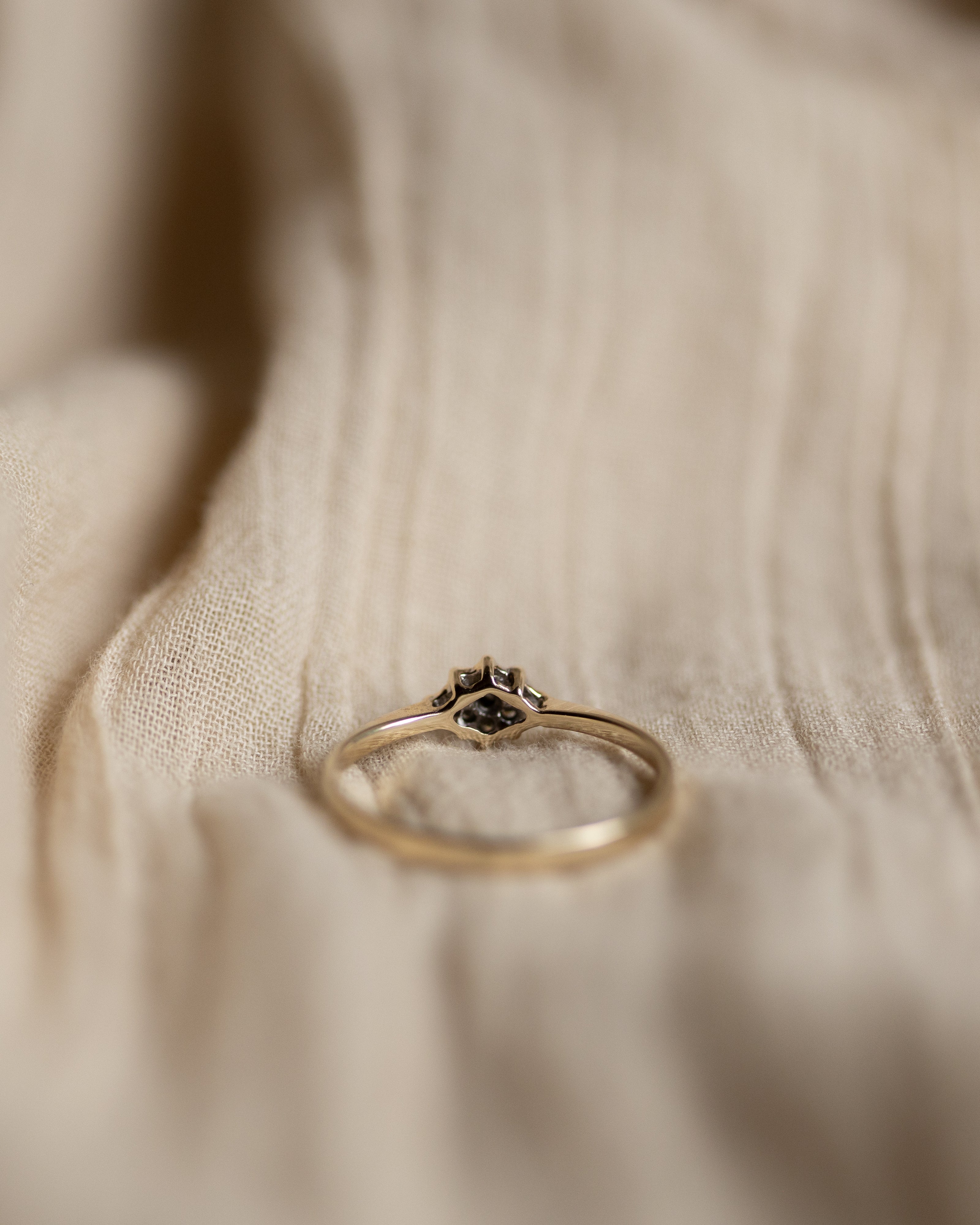 Felicity Vintage 9ct Gold Diamond Cluster Ring