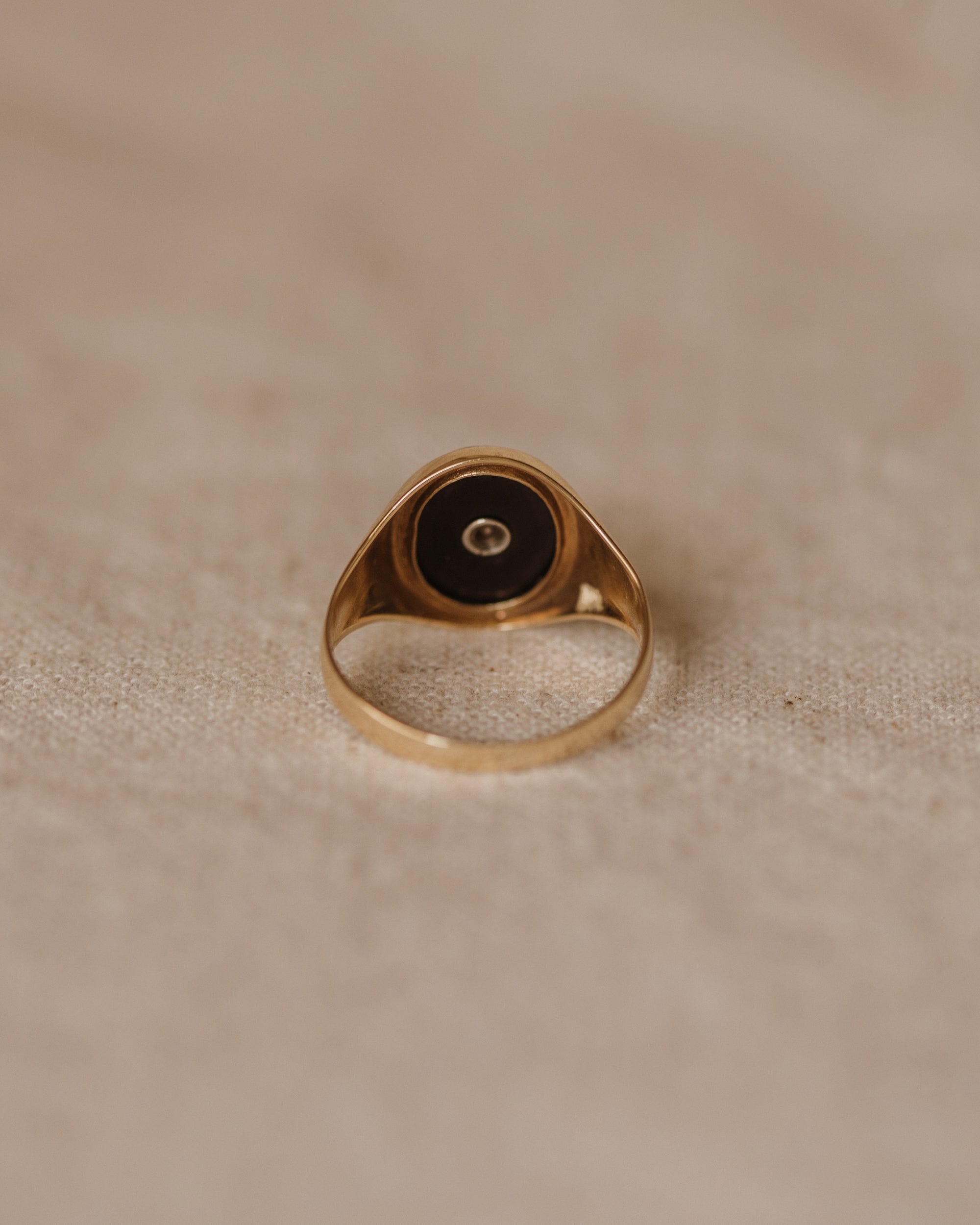 Ramona 1989 9ct Gold Onyx & Diamond Signet Ring