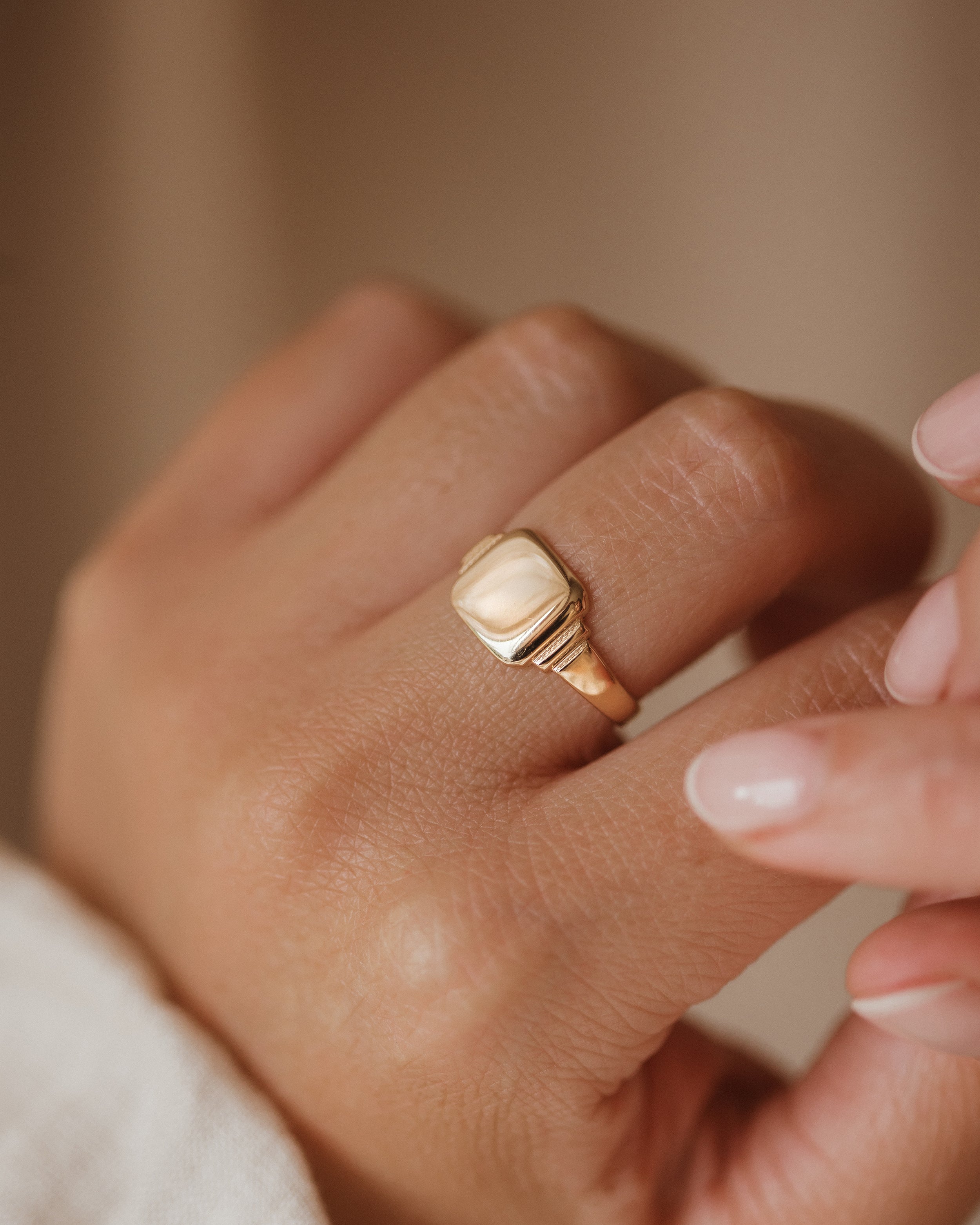 Image of Celine 1937 9ct Gold Square Signet Ring