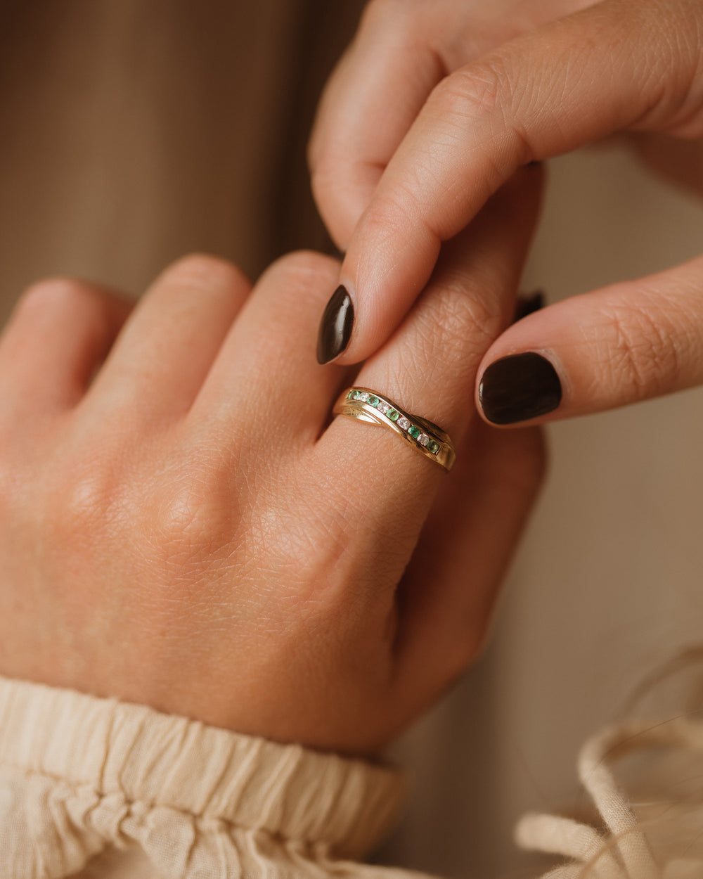 Margery Vintage 9ct Gold Emerald & Diamond Ring