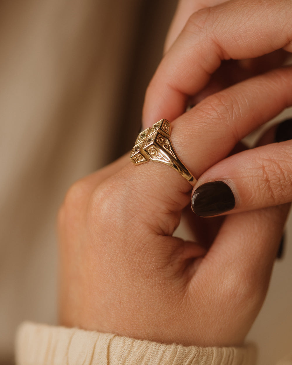 Johanna 1989 9ct Gold Peridot Ring