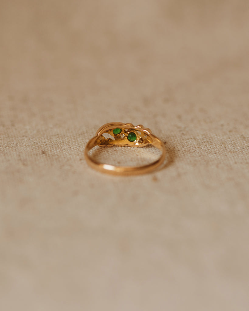 Clover 1916 18ct Gold Green Garnet & Diamond Ring