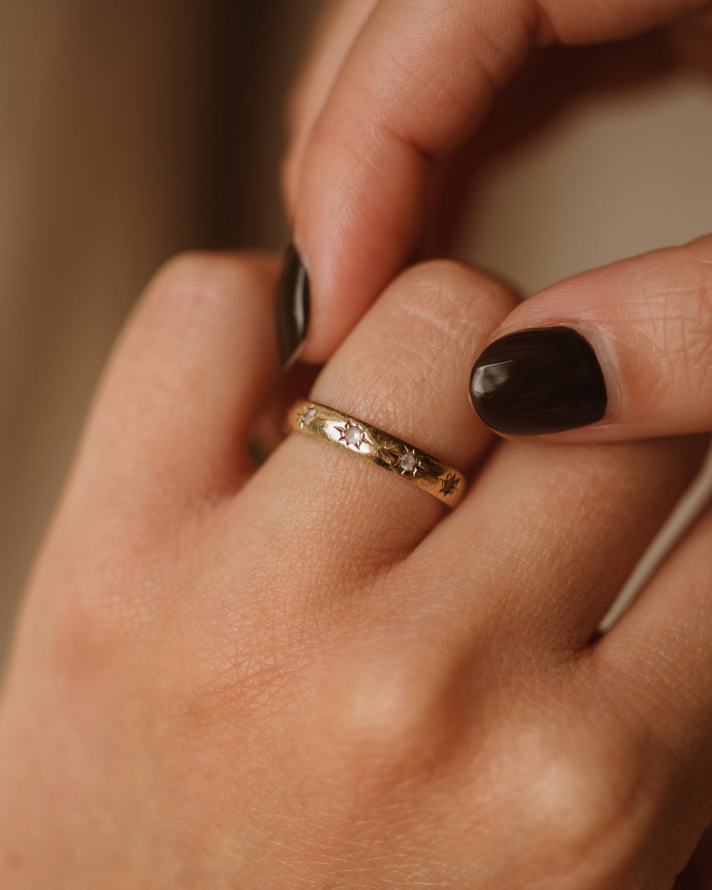 Stella 1973 9ct Gold Star Set Eternity Ring