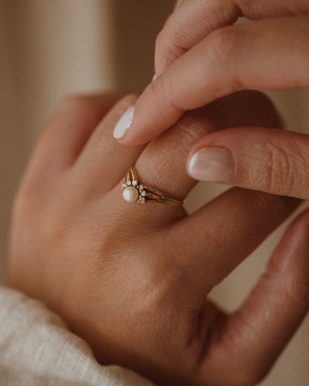 Nora 1985 9ct Gold Pearl & Diamond Cluster Ring