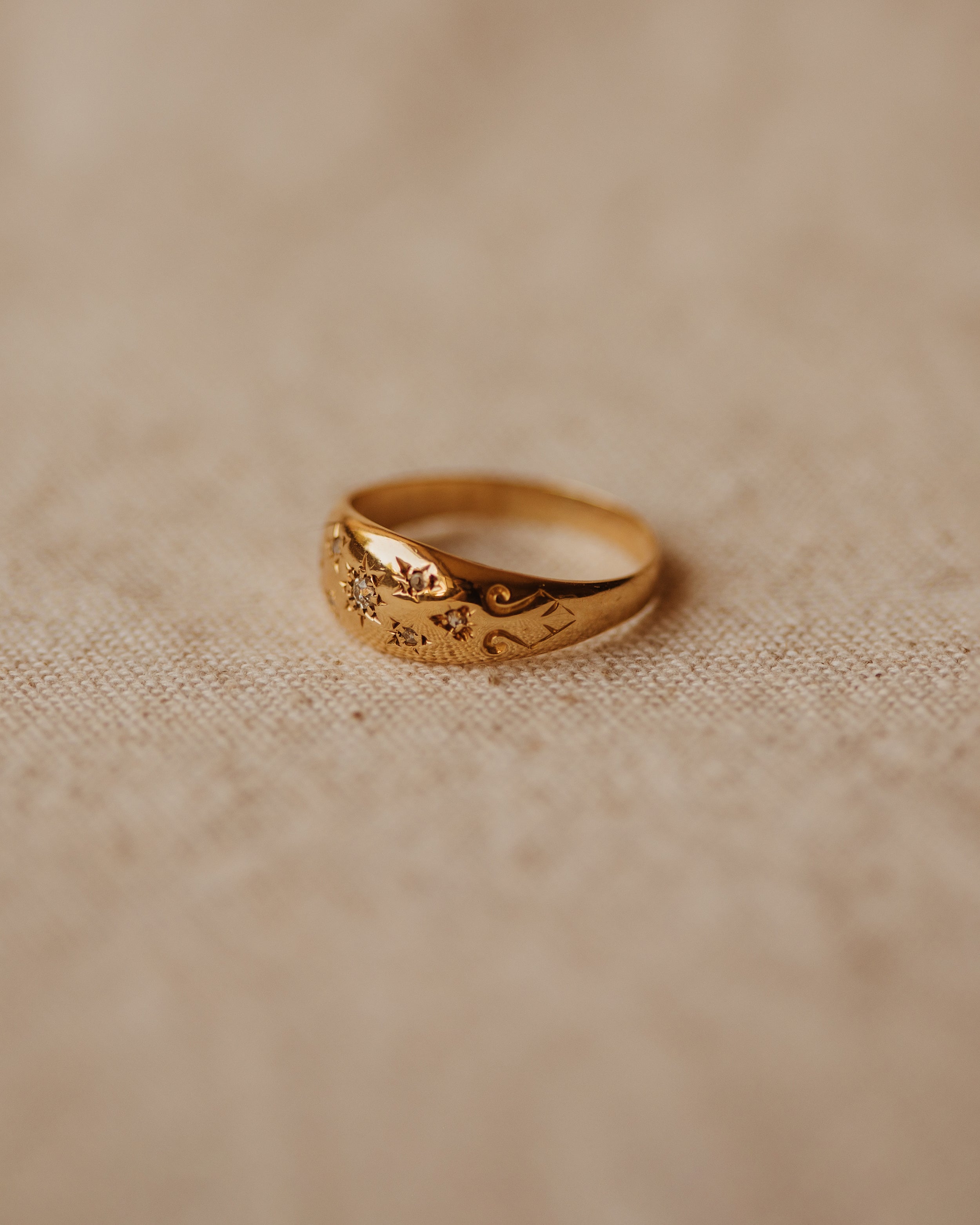 Dulcie Antique 18ct Gold Star Set Diamond Gypsy Ring