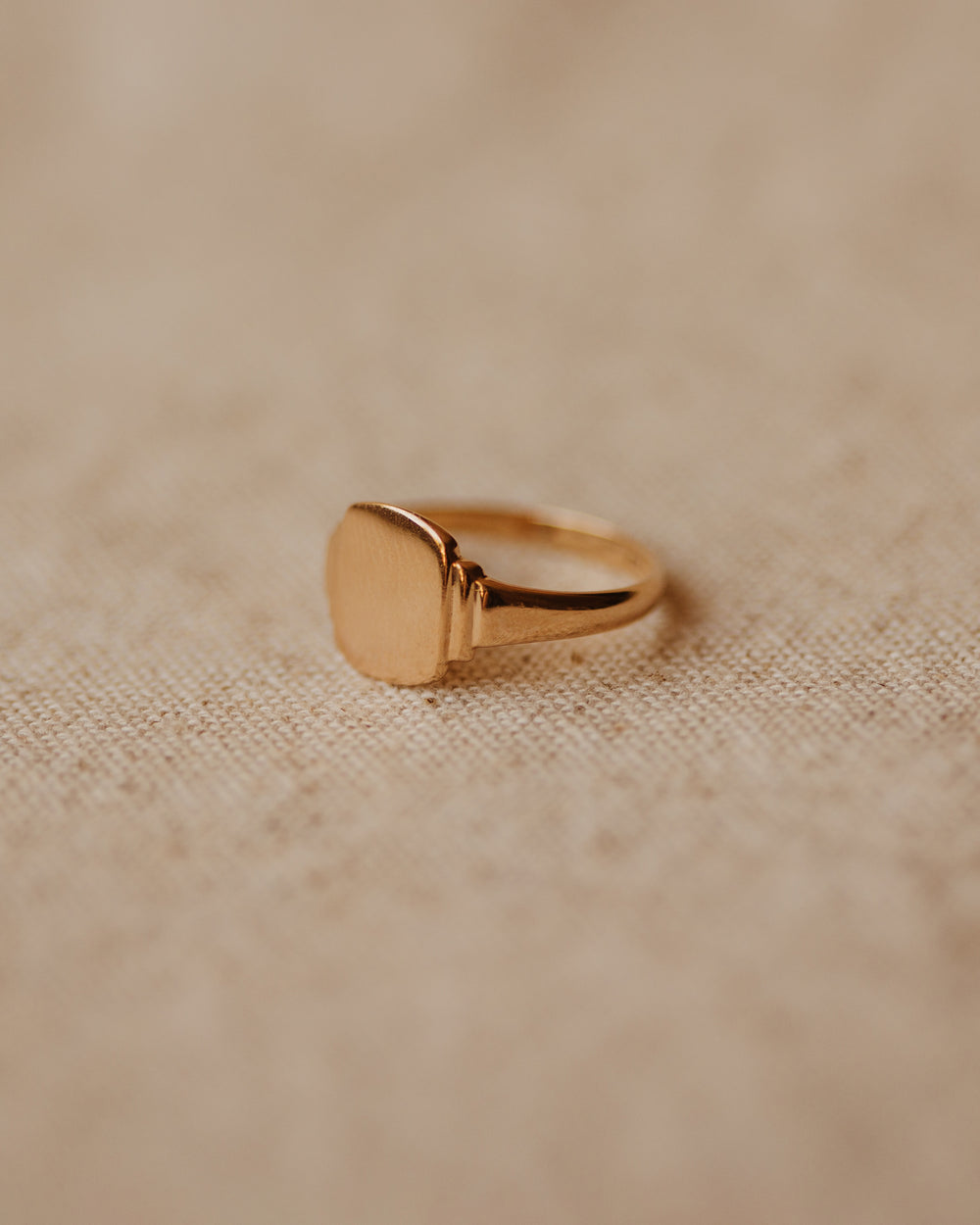 Clementine Vintage 9ct Gold Signet Ring