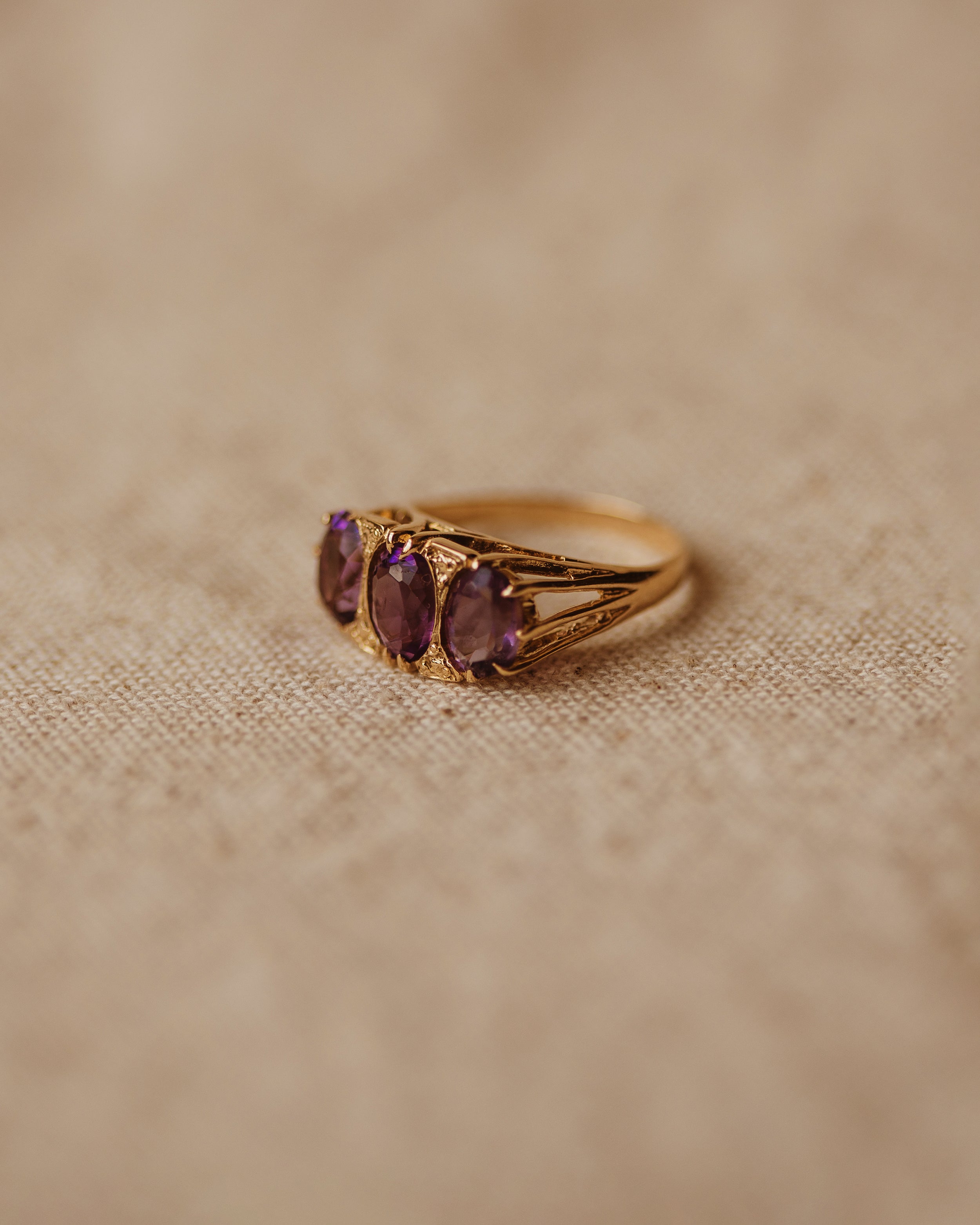 Virgie Vintage 9ct Gold Amethyst Trilogy Ring