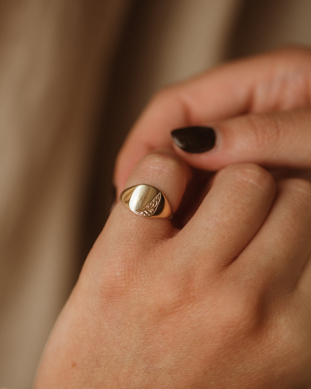 Marialice Vintage 9ct Gold Pinky Signet Ring