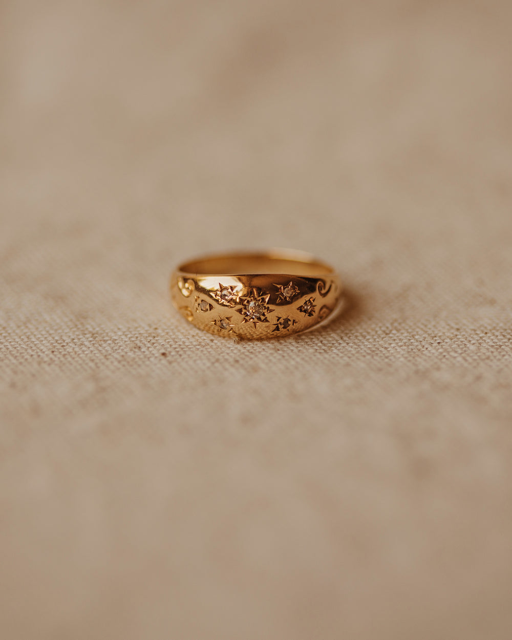 Dulcie Antique 18ct Gold Star Set Diamond Gypsy Ring