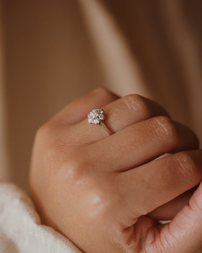 Odette Vintage 18ct White Gold Diamond Cluster Ring