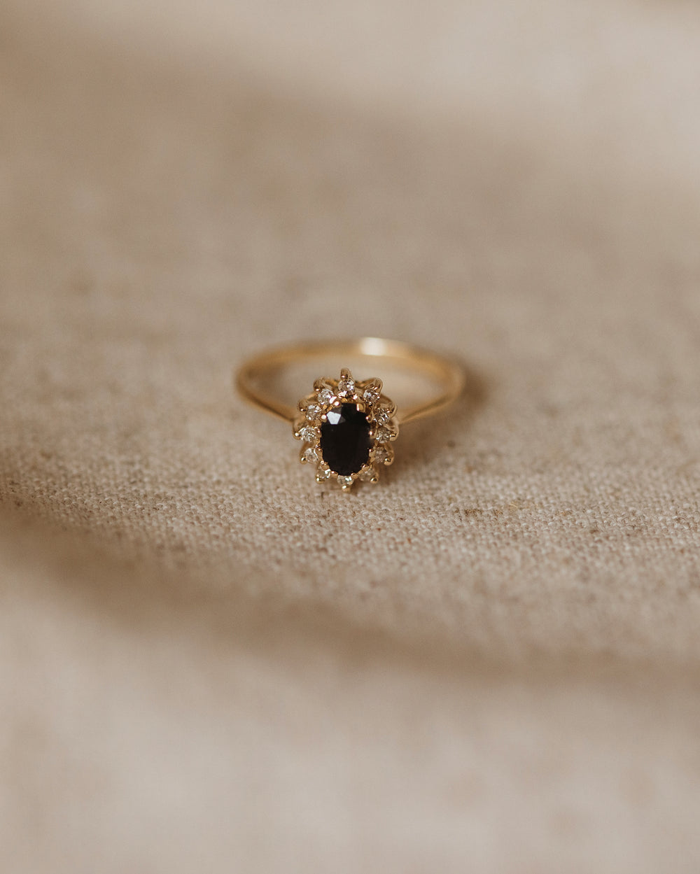 Amalie 1982 9ct Gold Sapphire & Diamond Cluster Ring