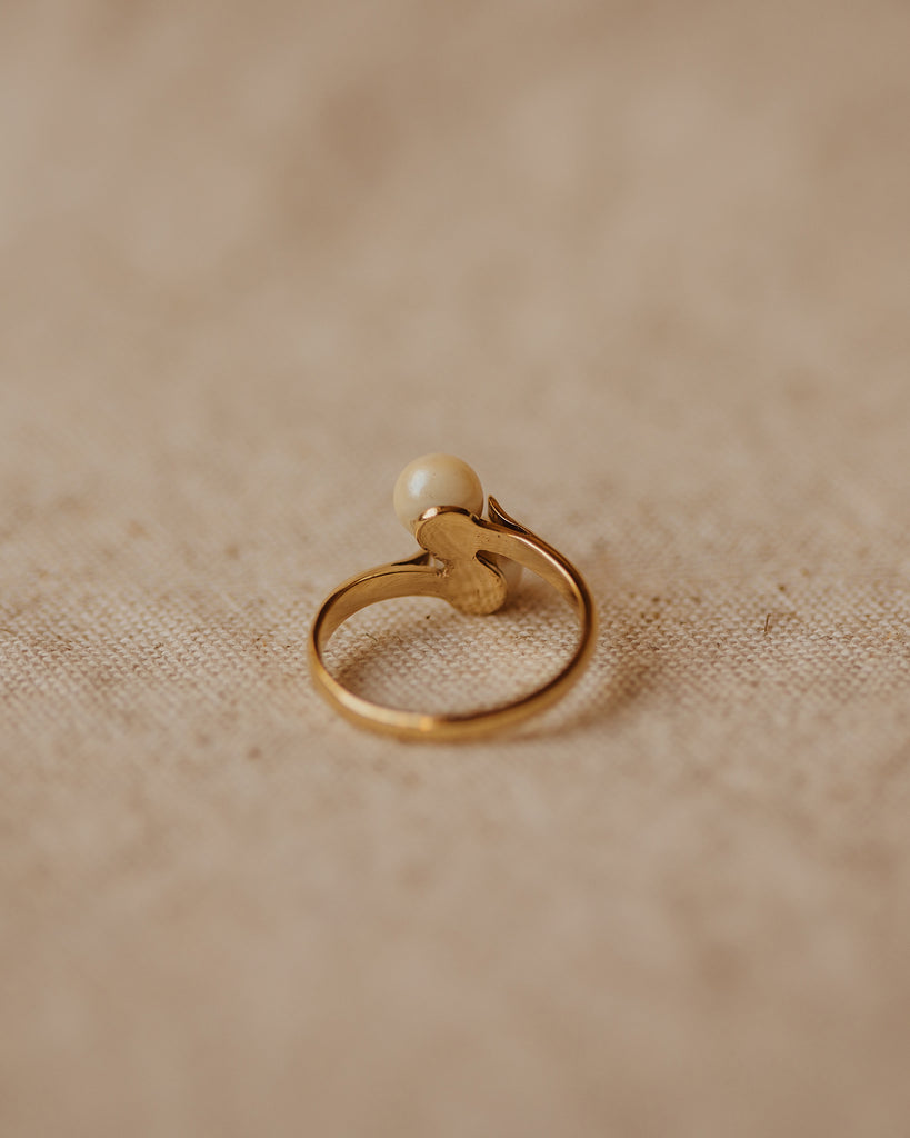 Dorothea 1967 9ct Gold Pearl Ring