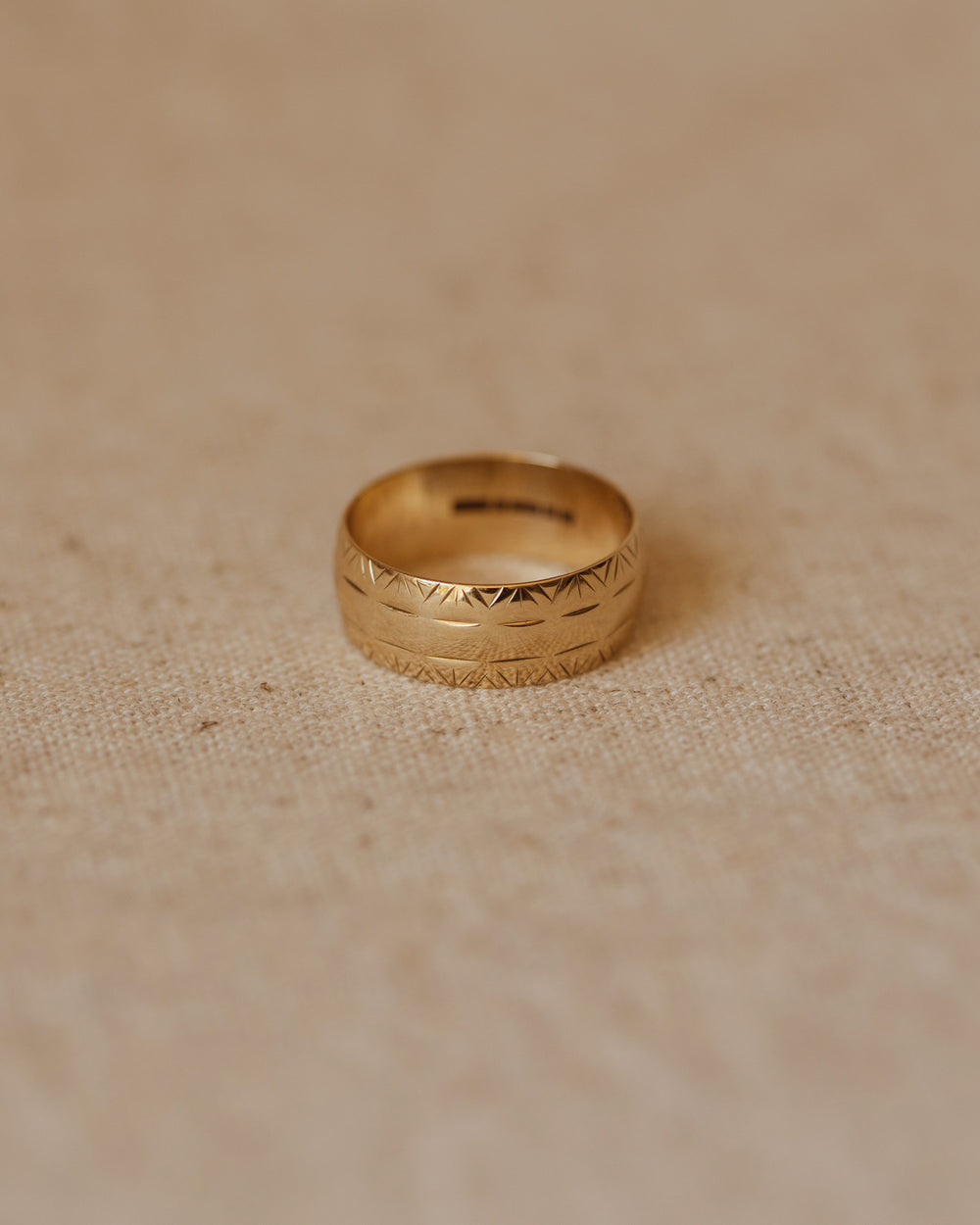 Celia 1974 9ct Gold Patterned Band Ring