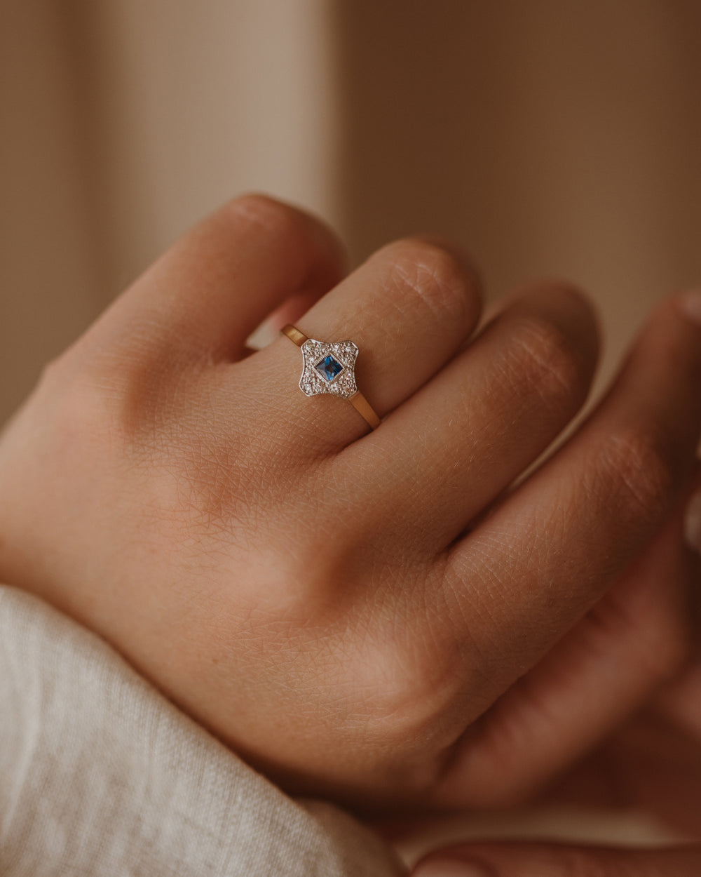 Gussie Antique Art Deco 18ct Gold Sapphire & Diamond Ring