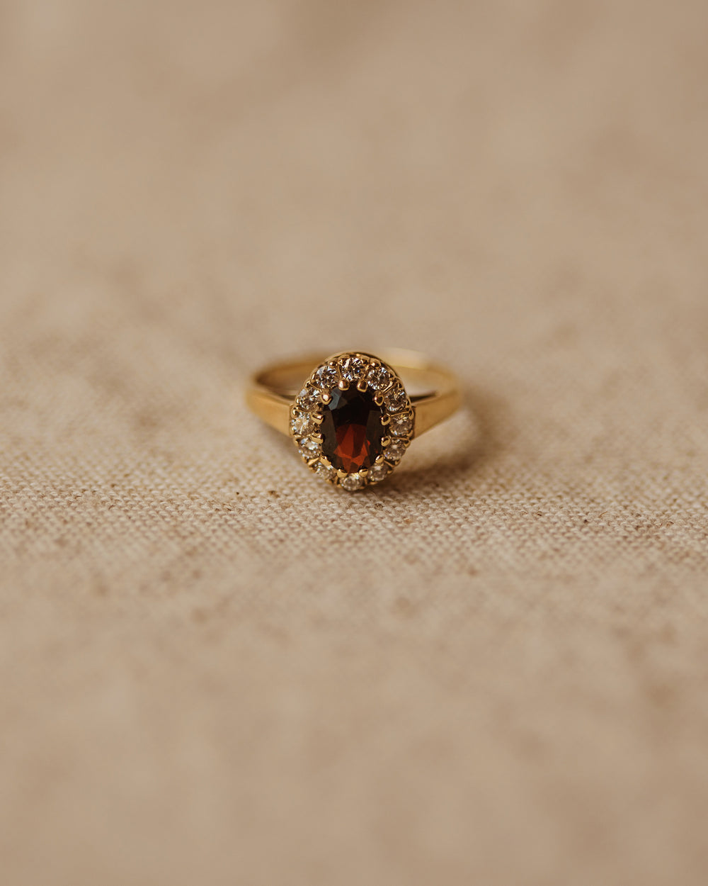 Harriet 1989 9ct Gold Garnet Cluster Ring