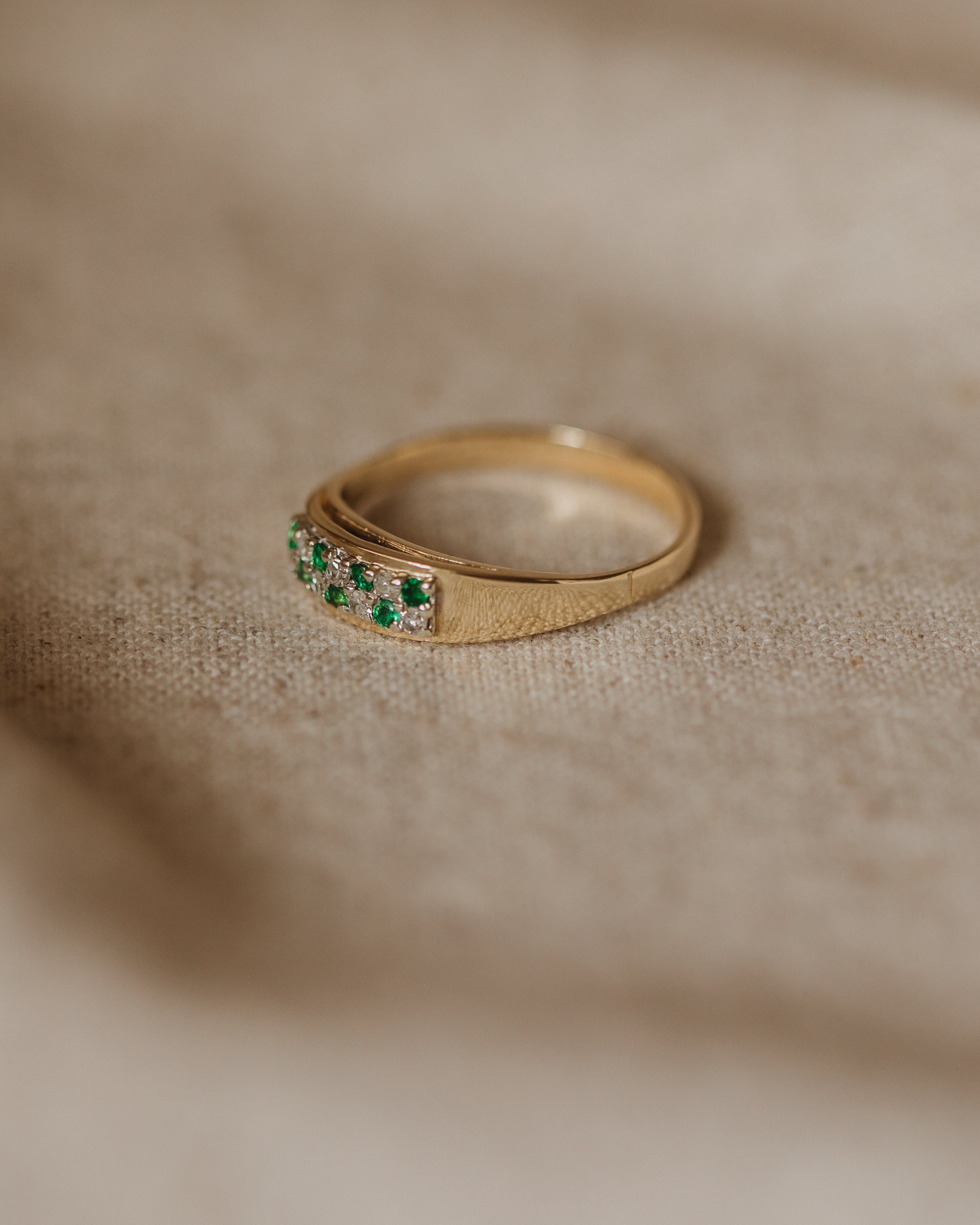 Roberta Vintage 9ct Gold Emerald & Diamond Ring