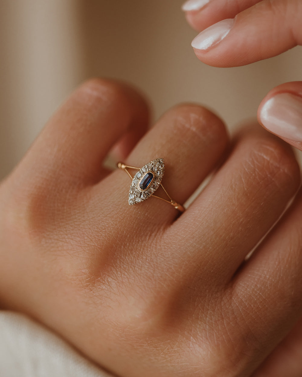 Hannah Antique 18ct Gold Sapphire & Diamond Navette Ring