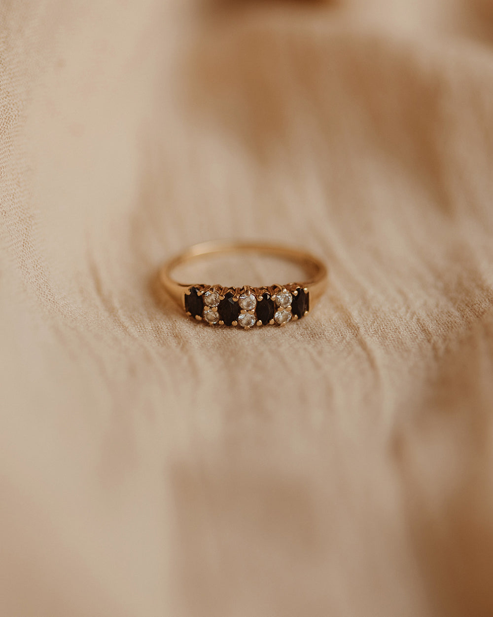 Rena 9ct Gold Vintage Sapphire Ring