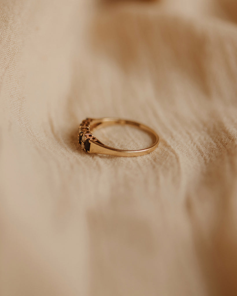 Rena 9ct Gold Vintage Sapphire Ring