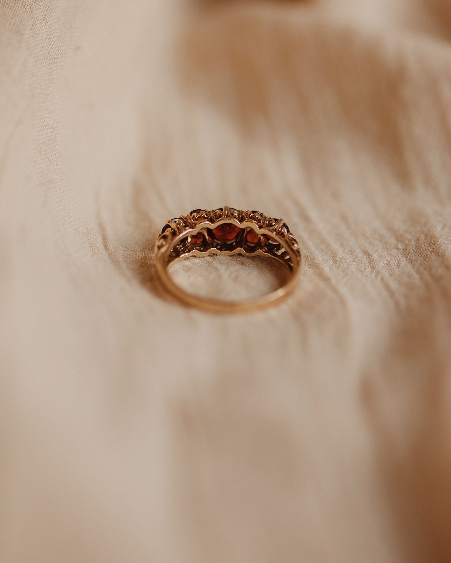 Georgie 1975 9ct Gold Garnet Ring