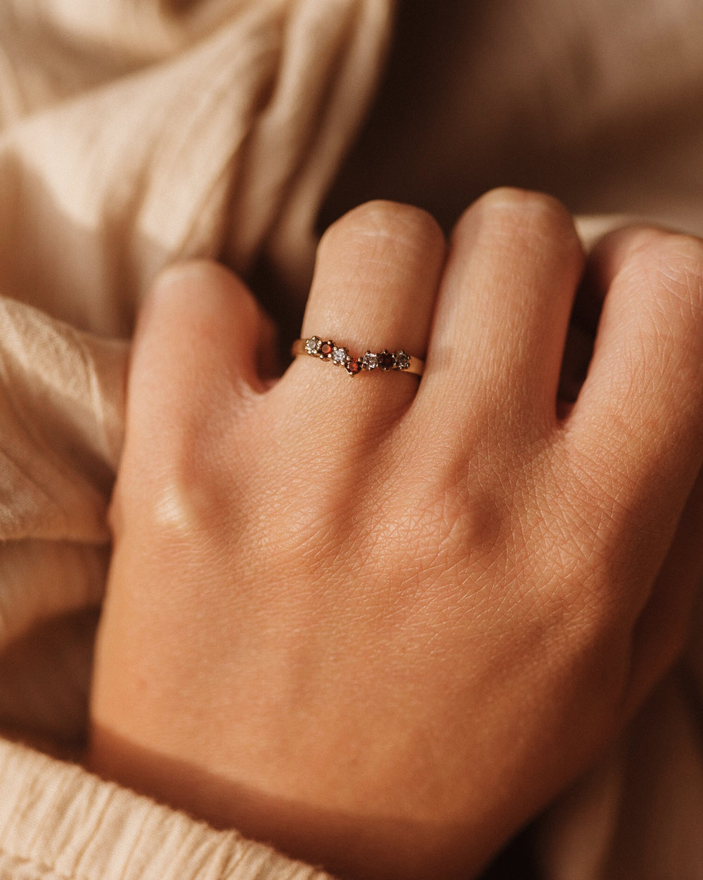 Constance 1975 9ct Gold Garnet Ring