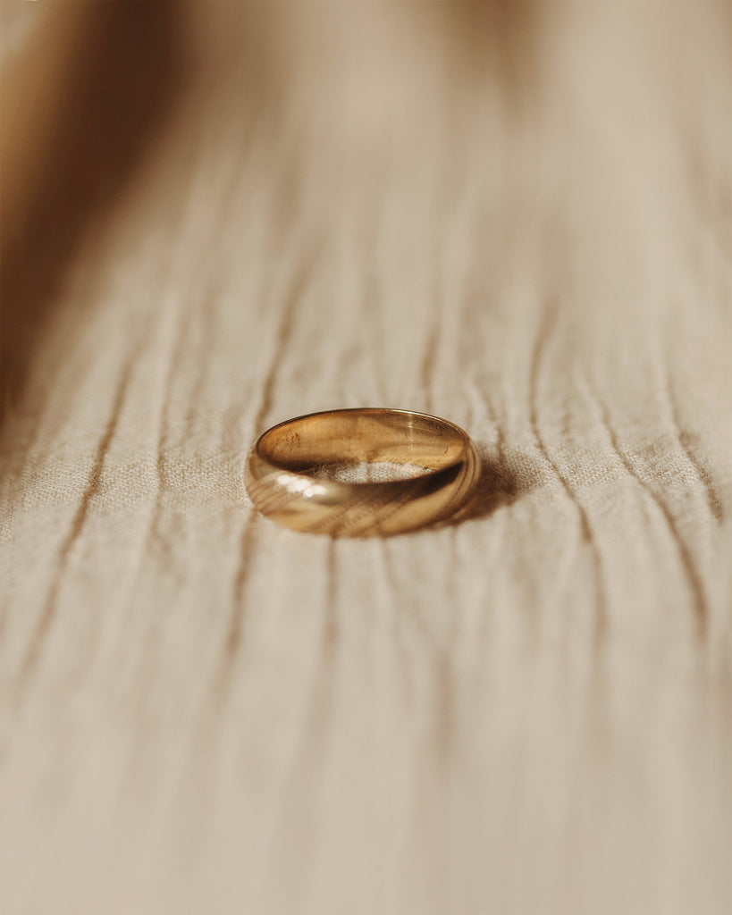 Billie 9ct Gold Band Ring