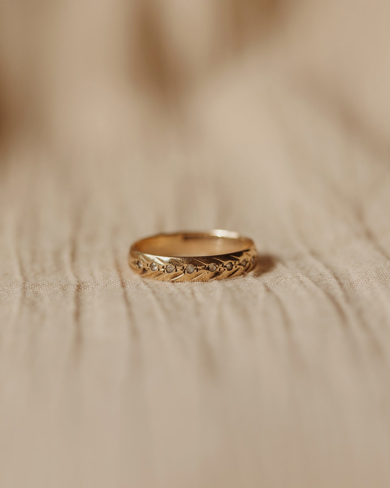 Image of Godiva 9ct Gold Eternity Ring