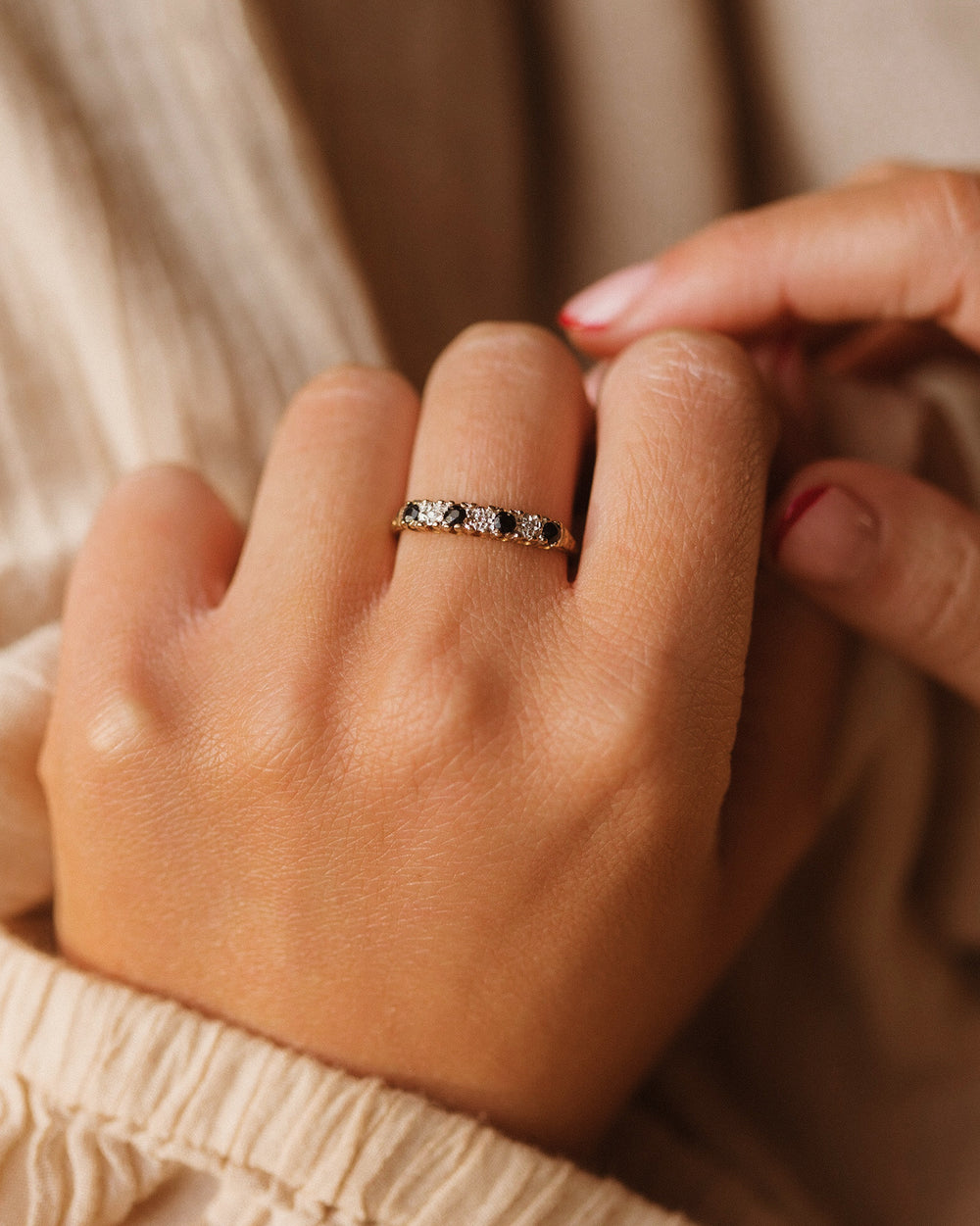 Lillian 9ct Gold Sapphire & Diamond Ring