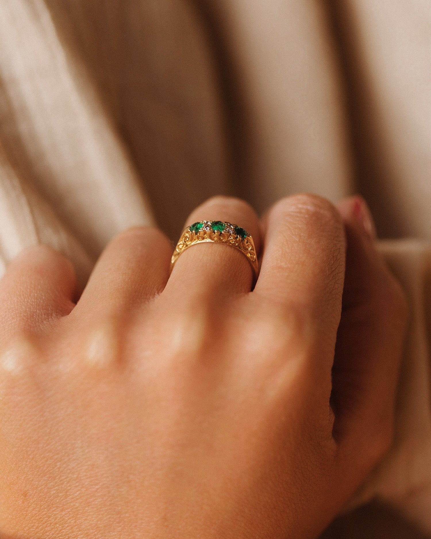 Louella 1981 18ct Gold Emerald & Diamond Ring