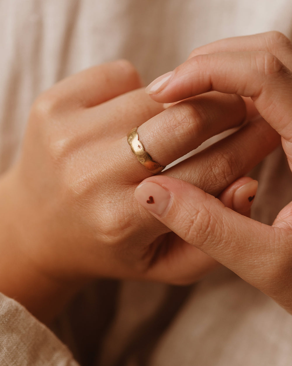 Olive 9ct Gold Starburst Ring