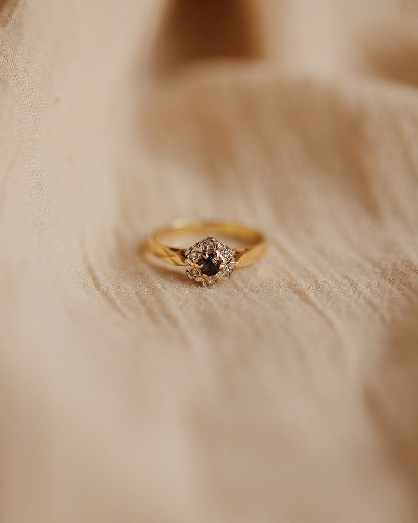 June 1973 18ct Gold Vintage Sapphire & Diamond Ring