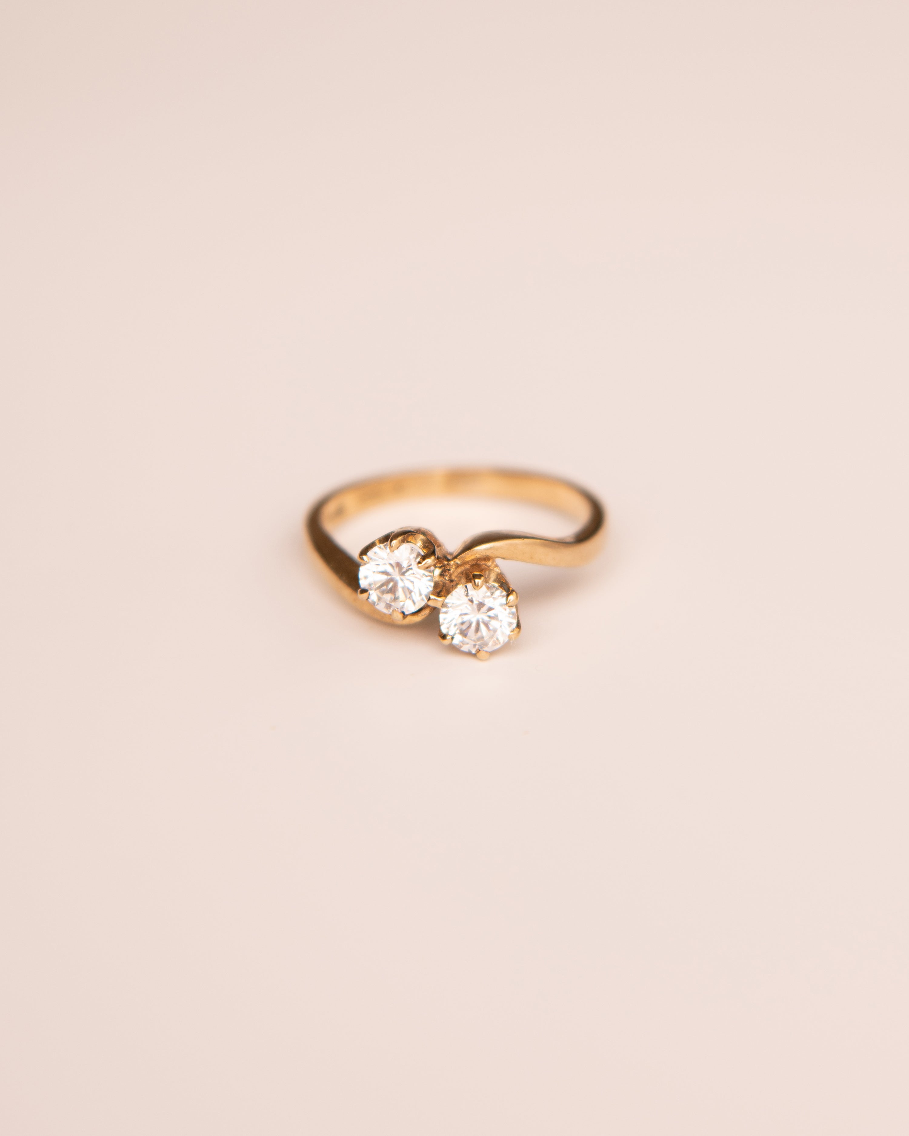 Maude 9ct Gold Vintage Crossover Ring