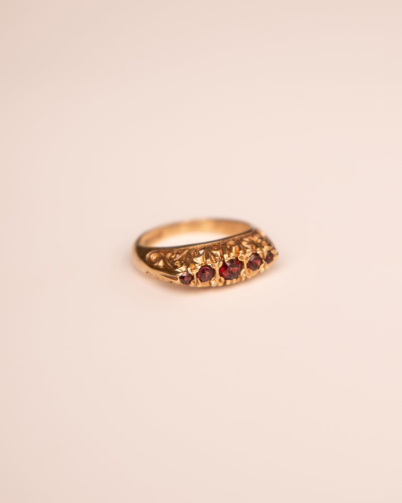 Acacia 9ct Gold Garnet Ring