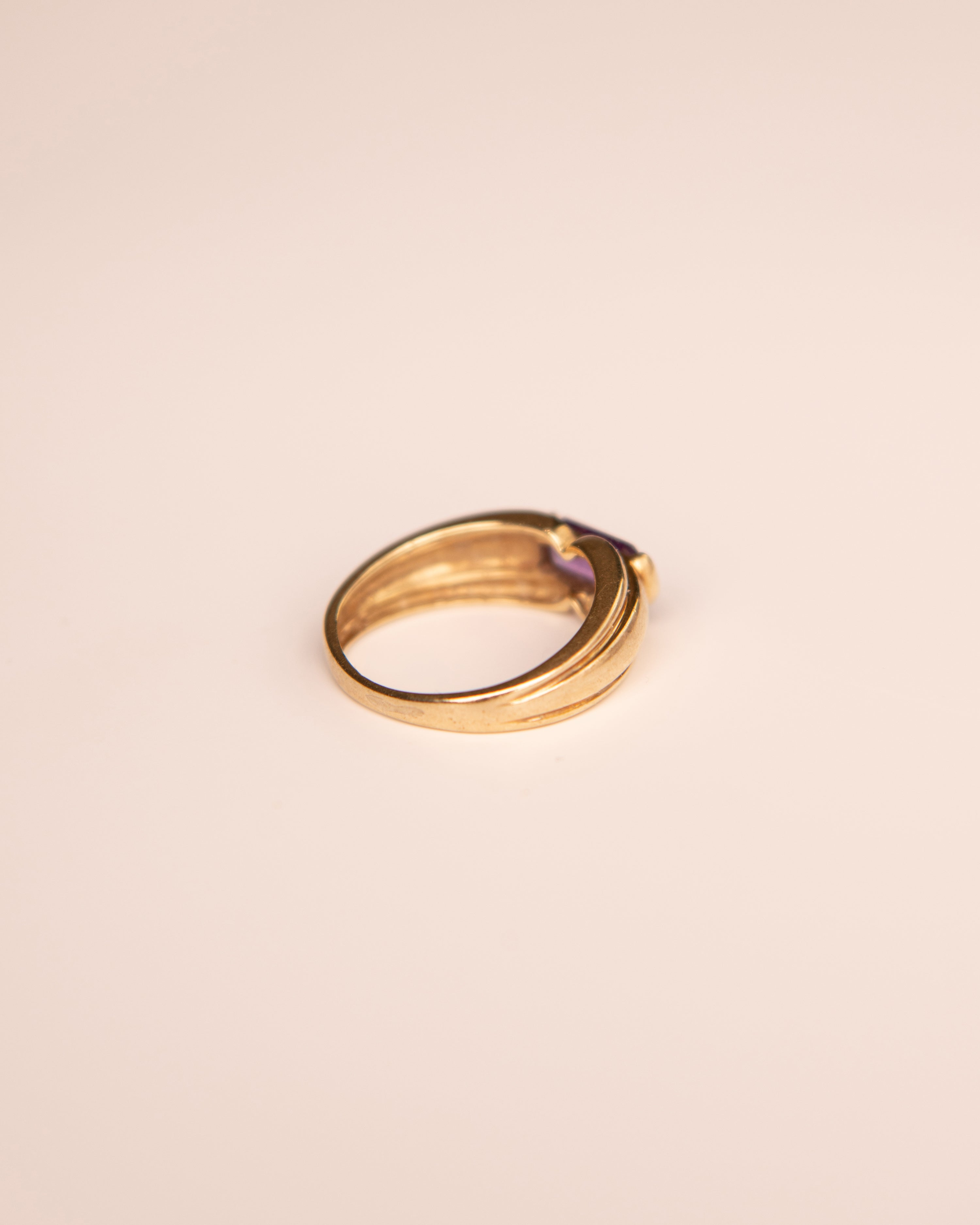 Una 9ct Gold Vintage Amethyst Signet Ring