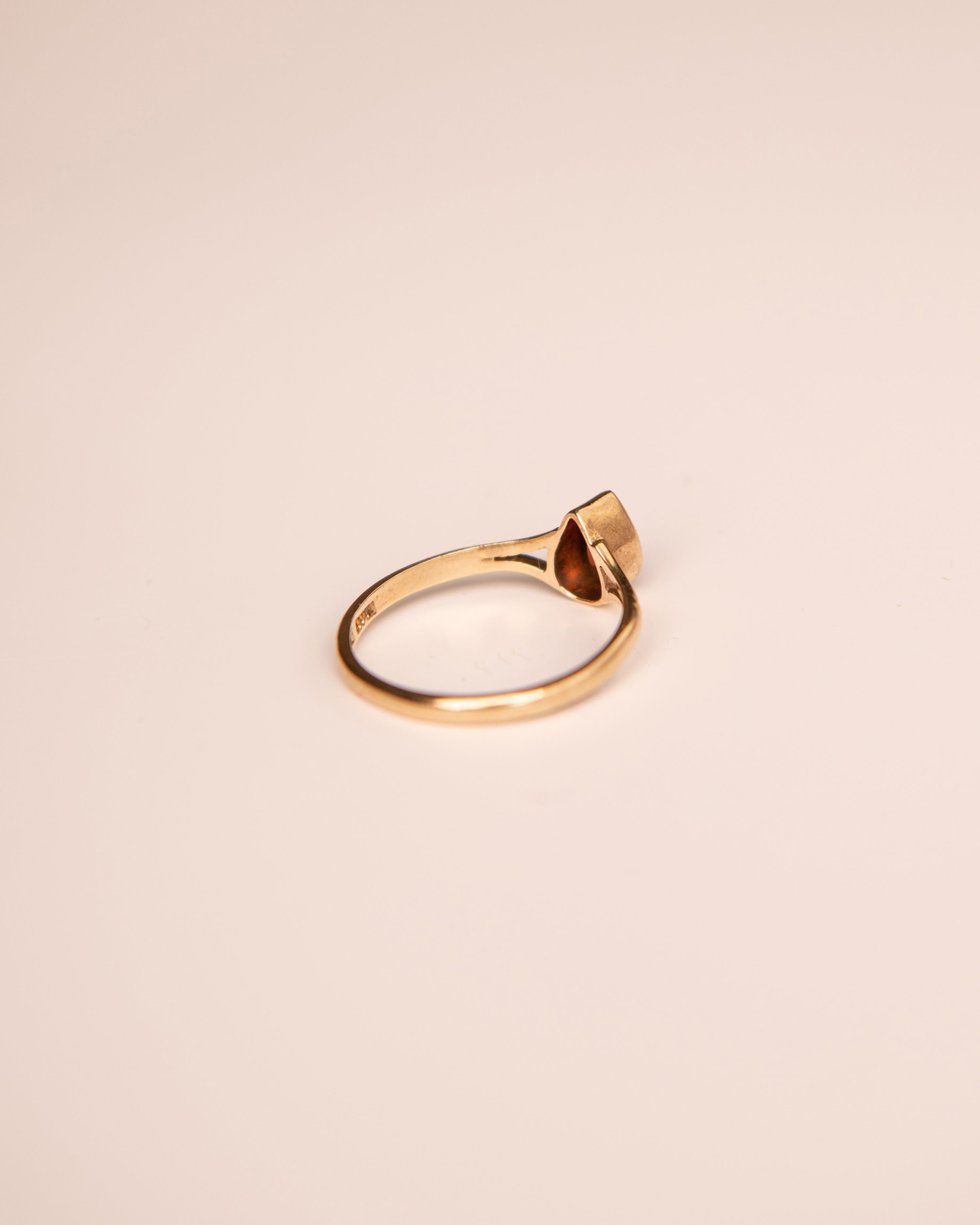 Camille 9ct Gold Vintage Garnet Ring