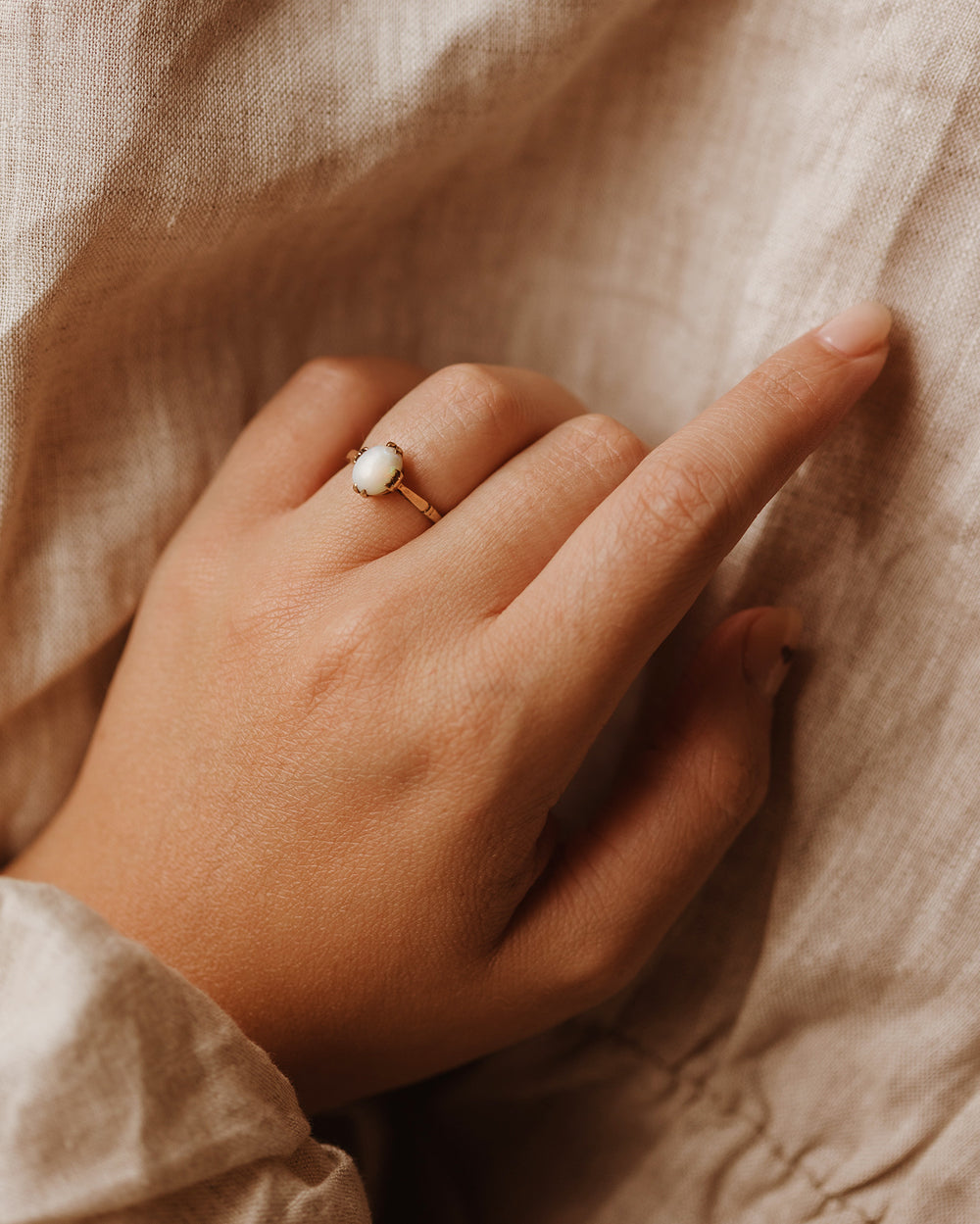 Hazel 9ct Gold Opal Ring